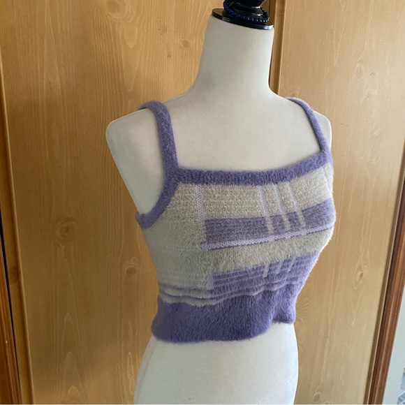 Papermoon • Fuzzy Purple & White Knit Cropped Sweater Tank - Picture 7 of 11